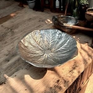 Large Vintage BOWL RWP WILTON Cabbage Lettuce Leaf Salad BOWL Serving Bowl